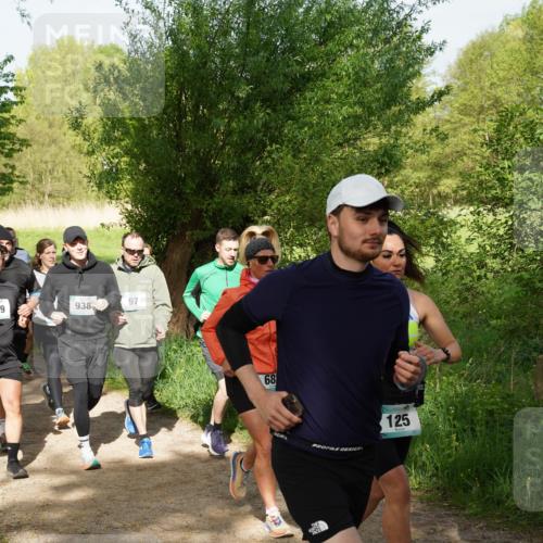 04.05.2025 - 8. Wedeler Halbmarathon Felixshl http://msf.ph/oto/7819661 04.05.2025 10:02:48 Laufen 938, 29, 97, 68, 125 meine-sportfotos.de