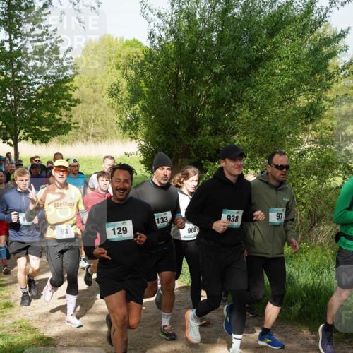 04.05.2025 - 8. Wedeler Halbmarathon Felixshl http://msf.ph/oto/7819663 04.05.2025 10:02:50 Laufen 93, 133, 129, 908, 938, 97 meine-sportfotos.de