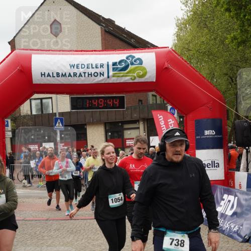 04.05.2025 - 8. Wedeler Halbmarathon Felixshl http://msf.ph/oto/7819726 04.05.2025 11:49:42 Ziel 66, 283, 293, 738, 960, 1010, 1011, 1054, 1055 meine-sportfotos.de