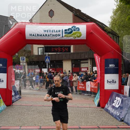 04.05.2025 - 8. Wedeler Halbmarathon Felixshl http://msf.ph/oto/7819743 04.05.2025 11:49:52 Ziel 841 meine-sportfotos.de