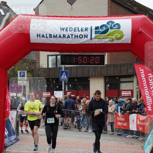 04.05.2025 - 8. Wedeler Halbmarathon Felixshl http://msf.ph/oto/7819759 04.05.2025 11:50:18 Ziel 376, 552, 935, 1113 meine-sportfotos.de