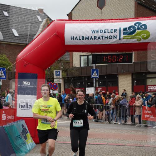 04.05.2025 - 8. Wedeler Halbmarathon Felixshl http://msf.ph/oto/7819760 04.05.2025 11:50:19 Ziel 376, 552, 935, 1113 meine-sportfotos.de