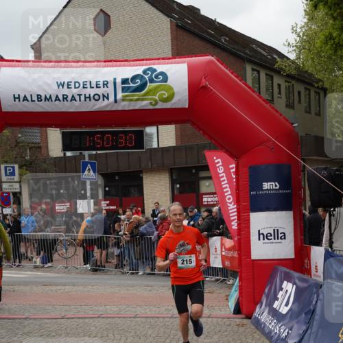 04.05.2025 - 8. Wedeler Halbmarathon Felixshl http://msf.ph/oto/7819773 04.05.2025 11:50:28 Ziel 215 meine-sportfotos.de