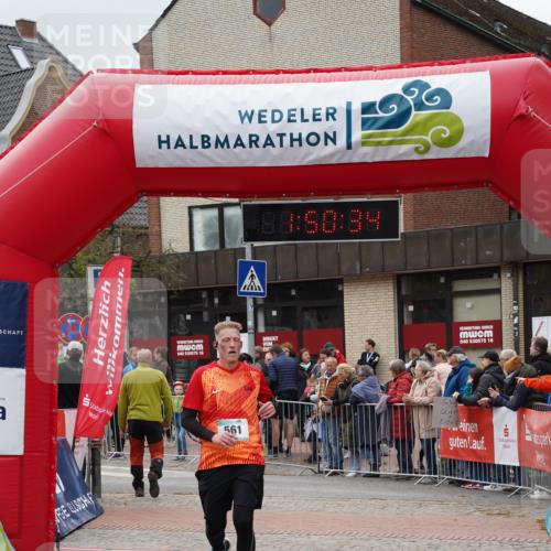 04.05.2025 - 8. Wedeler Halbmarathon Felixshl http://msf.ph/oto/7819783 04.05.2025 11:50:32 Ziel 215, 561 meine-sportfotos.de