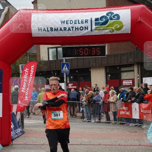 04.05.2025 - 8. Wedeler Halbmarathon Felixshl http://msf.ph/oto/7819789 04.05.2025 11:50:33 Ziel 215, 561 meine-sportfotos.de