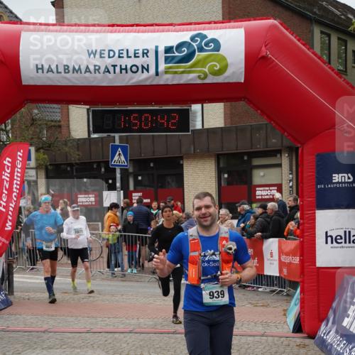 04.05.2025 - 8. Wedeler Halbmarathon Felixshl http://msf.ph/oto/7819792 04.05.2025 11:50:40 Ziel 468, 865, 939, 1071 meine-sportfotos.de