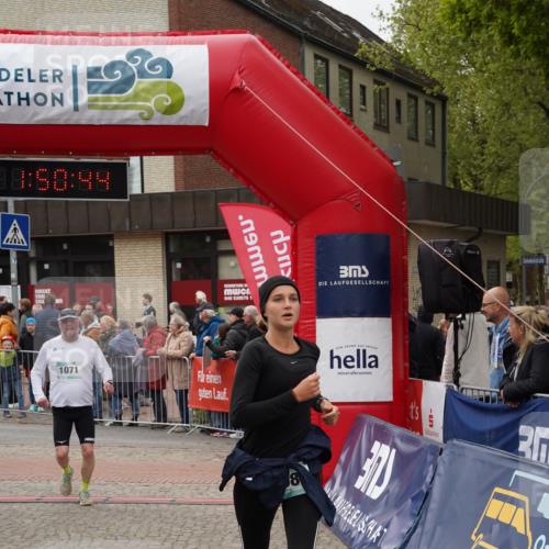 04.05.2025 - 8. Wedeler Halbmarathon Felixshl http://msf.ph/oto/7819801 04.05.2025 11:50:42 Ziel 468, 636, 865, 939, 1071 meine-sportfotos.de
