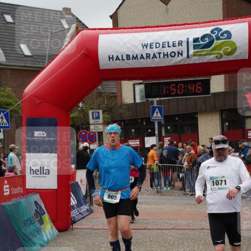 04.05.2025 - 8. Wedeler Halbmarathon Felixshl http://msf.ph/oto/7819806 04.05.2025 11:50:44 Ziel 468, 636, 865, 939, 981, 1071 meine-sportfotos.de