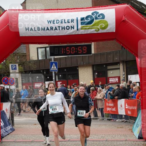04.05.2025 - 8. Wedeler Halbmarathon Felixshl http://msf.ph/oto/7819821 04.05.2025 11:50:57 Ziel 504, 632, 633 meine-sportfotos.de