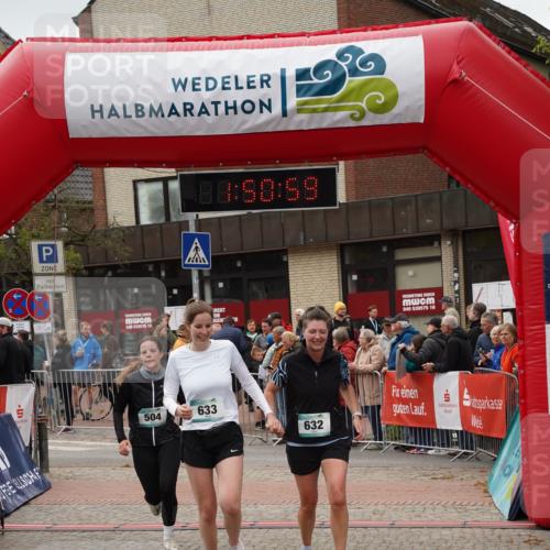 04.05.2025 - 8. Wedeler Halbmarathon Felixshl http://msf.ph/oto/7819822 04.05.2025 11:50:57 Ziel 504, 632, 633 meine-sportfotos.de