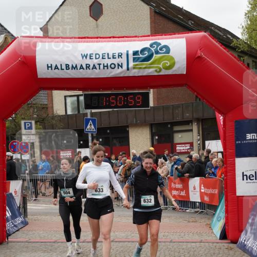 04.05.2025 - 8. Wedeler Halbmarathon Felixshl http://msf.ph/oto/7819823 04.05.2025 11:50:57 Ziel 504, 632, 633 meine-sportfotos.de