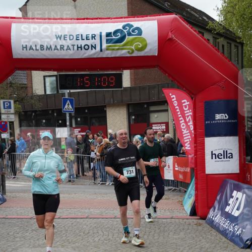 04.05.2025 - 8. Wedeler Halbmarathon Felixshl http://msf.ph/oto/7819838 04.05.2025 11:51:07 Ziel 400, 528, 731 meine-sportfotos.de