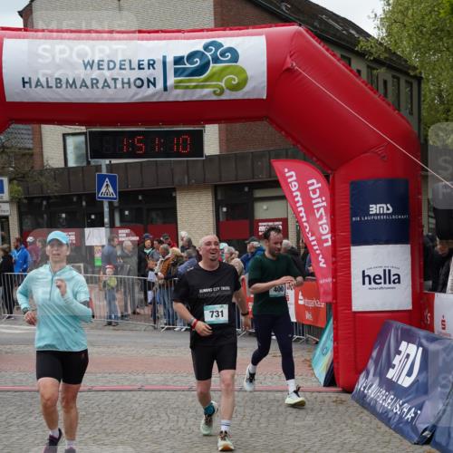 04.05.2025 - 8. Wedeler Halbmarathon Felixshl http://msf.ph/oto/7819839 04.05.2025 11:51:08 Ziel 400, 528, 731 meine-sportfotos.de