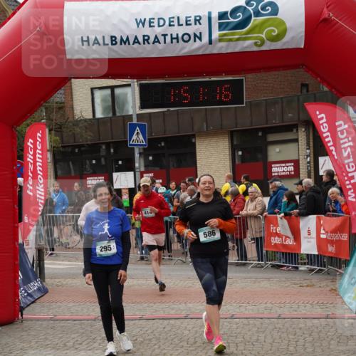 04.05.2025 - 8. Wedeler Halbmarathon Felixshl http://msf.ph/oto/7819849 04.05.2025 11:51:14 Ziel 295, 297, 400, 414, 586 meine-sportfotos.de