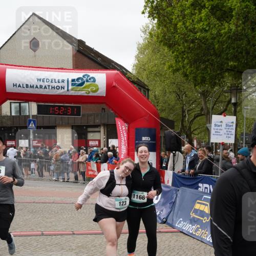 04.05.2025 - 8. Wedeler Halbmarathon Felixshl http://msf.ph/oto/7819922 04.05.2025 11:52:29 Ziel 123, 168, 852, 1166 meine-sportfotos.de