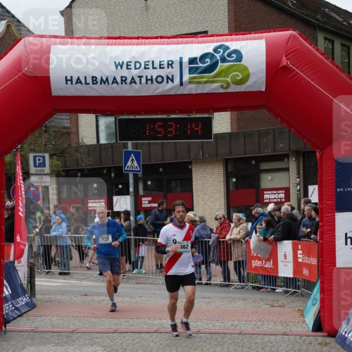 04.05.2025 - 8. Wedeler Halbmarathon Felixshl http://msf.ph/oto/7819967 04.05.2025 11:53:12 Ziel 50, 462, 722 meine-sportfotos.de