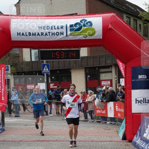 04.05.2025 - 8. Wedeler Halbmarathon Felixshl http://msf.ph/oto/7819969 04.05.2025 11:53:12 Ziel 50, 462, 722 meine-sportfotos.de