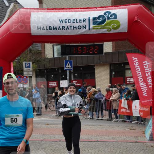 04.05.2025 - 8. Wedeler Halbmarathon Felixshl http://msf.ph/oto/7819987 04.05.2025 11:53:20 Ziel 50, 726 meine-sportfotos.de