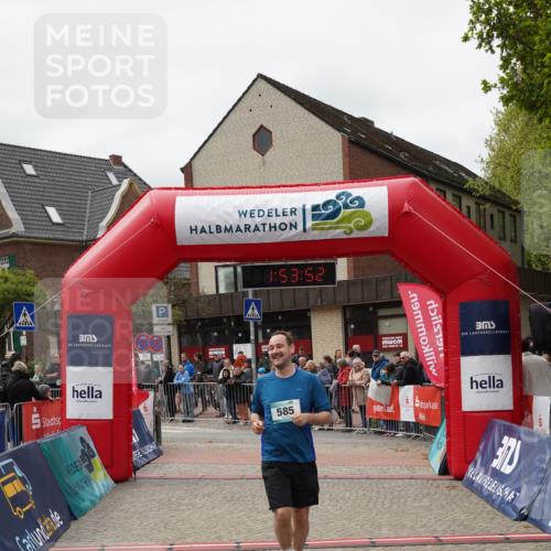 04.05.2025 - 8. Wedeler Halbmarathon Felixshl http://msf.ph/oto/7820022 04.05.2025 11:53:50 Ziel 585 meine-sportfotos.de