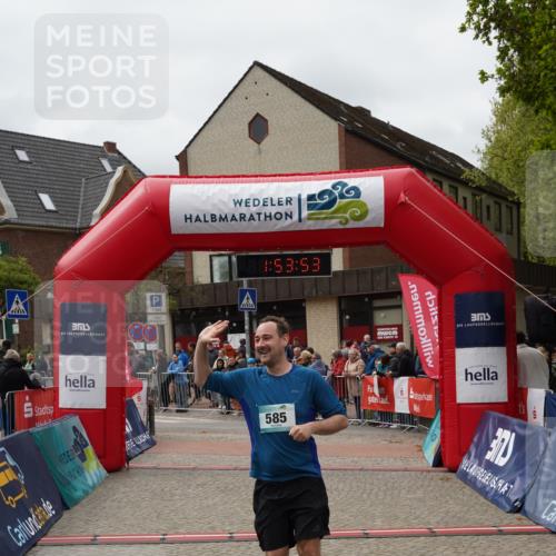 04.05.2025 - 8. Wedeler Halbmarathon Felixshl http://msf.ph/oto/7820026 04.05.2025 11:53:51 Ziel 222, 585 meine-sportfotos.de