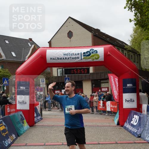 04.05.2025 - 8. Wedeler Halbmarathon Felixshl http://msf.ph/oto/7820027 04.05.2025 11:53:51 Ziel 222, 585 meine-sportfotos.de