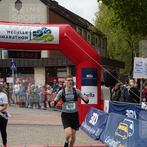 04.05.2025 - 8. Wedeler Halbmarathon Felixshl http://msf.ph/oto/7820064 04.05.2025 11:54:21 Ziel 360, 577, 1013 meine-sportfotos.de