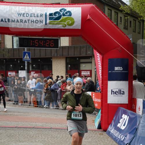 04.05.2025 - 8. Wedeler Halbmarathon Felixshl http://msf.ph/oto/7820078 04.05.2025 11:54:25 Ziel 317, 360, 577, 1013 meine-sportfotos.de