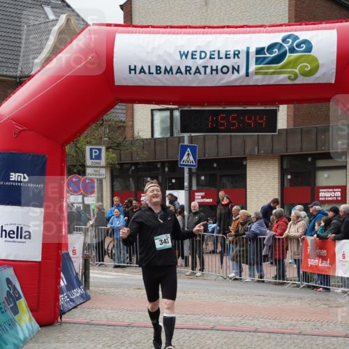 04.05.2025 - 8. Wedeler Halbmarathon Felixshl http://msf.ph/oto/7820172 04.05.2025 11:55:42 Ziel 343 meine-sportfotos.de