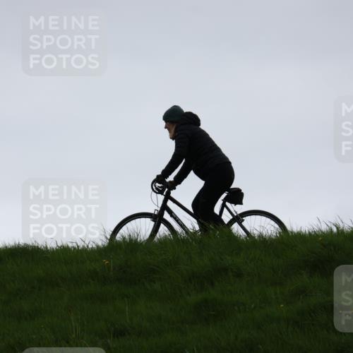 04.05.2025 - 8. Wedeler Halbmarathon Yannick Fuchs http://msf.ph/oto/7820218 04.05.2025 10:48:17 Laufen  meine-sportfotos.de