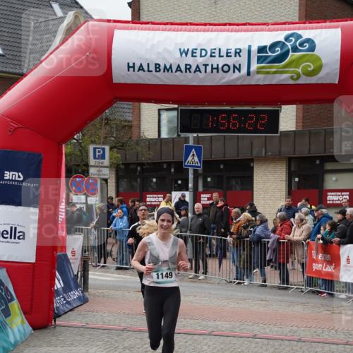 04.05.2025 - 8. Wedeler Halbmarathon Felixshl http://msf.ph/oto/7820219 04.05.2025 11:56:20 Ziel 989, 1149 meine-sportfotos.de