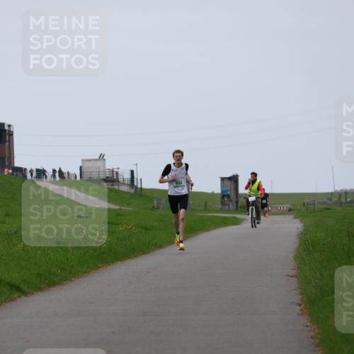 04.05.2025 - 8. Wedeler Halbmarathon Yannick Fuchs http://msf.ph/oto/7820240 04.05.2025 11:07:41 Laufen 932 meine-sportfotos.de