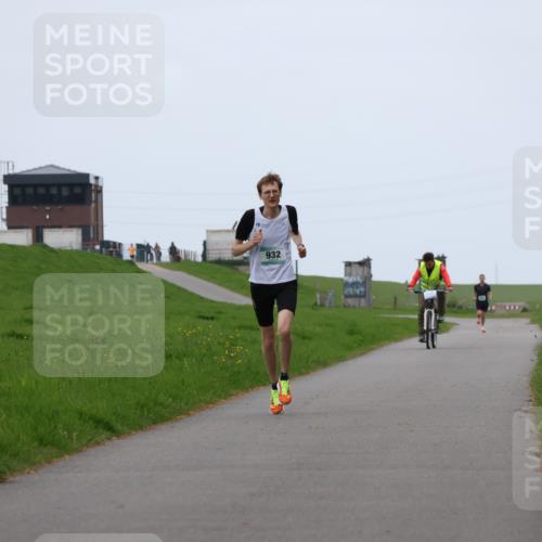 04.05.2025 - 8. Wedeler Halbmarathon Yannick Fuchs http://msf.ph/oto/7820247 04.05.2025 11:07:46 Laufen 932 meine-sportfotos.de