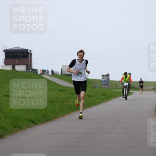 04.05.2025 - 8. Wedeler Halbmarathon Yannick Fuchs http://msf.ph/oto/7820250 04.05.2025 11:07:46 Laufen 932 meine-sportfotos.de