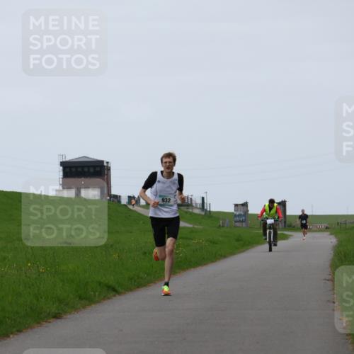 04.05.2025 - 8. Wedeler Halbmarathon Yannick Fuchs http://msf.ph/oto/7820253 04.05.2025 11:07:47 Laufen 932 meine-sportfotos.de