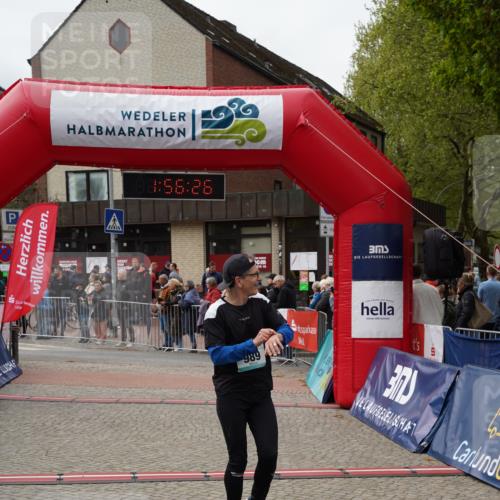 04.05.2025 - 8. Wedeler Halbmarathon Felixshl http://msf.ph/oto/7820254 04.05.2025 11:56:24 Ziel 989, 1149 meine-sportfotos.de