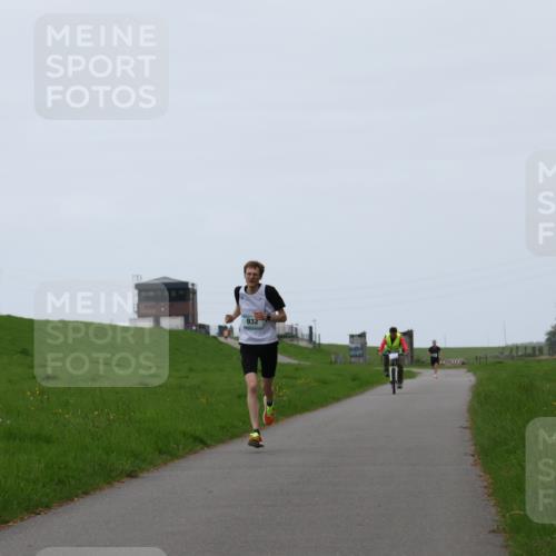 04.05.2025 - 8. Wedeler Halbmarathon Yannick Fuchs http://msf.ph/oto/7820259 04.05.2025 11:07:47 Laufen 932 meine-sportfotos.de
