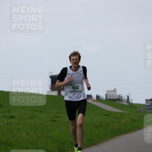 04.05.2025 - 8. Wedeler Halbmarathon Yannick Fuchs http://msf.ph/oto/7820261 04.05.2025 11:07:49 Laufen 115, 932 meine-sportfotos.de