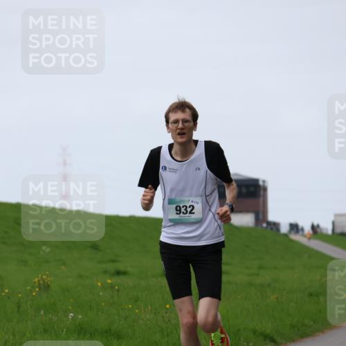 04.05.2025 - 8. Wedeler Halbmarathon Yannick Fuchs http://msf.ph/oto/7820275 04.05.2025 11:07:50 Laufen 115, 932 meine-sportfotos.de