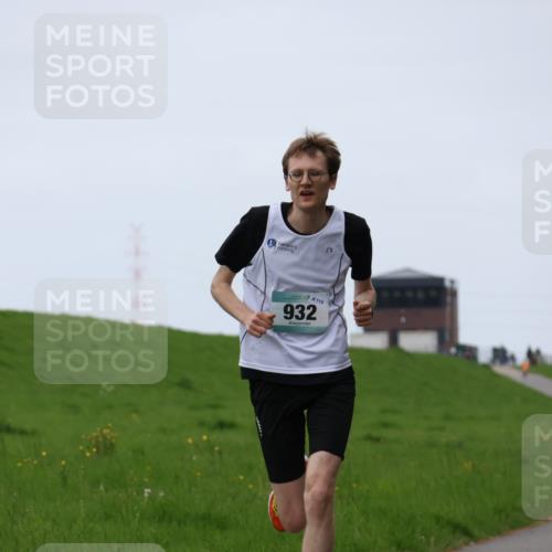 04.05.2025 - 8. Wedeler Halbmarathon Yannick Fuchs http://msf.ph/oto/7820280 04.05.2025 11:07:51 Laufen 115, 932 meine-sportfotos.de