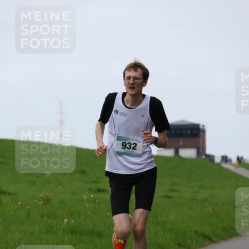 04.05.2025 - 8. Wedeler Halbmarathon Yannick Fuchs http://msf.ph/oto/7820281 04.05.2025 11:07:51 Laufen 115, 932 meine-sportfotos.de