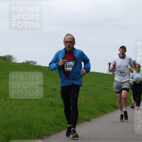 04.05.2025 - 8. Wedeler Halbmarathon Yannick Fuchs http://msf.ph/oto/7820314 04.05.2025 11:27:29 Laufen  meine-sportfotos.de