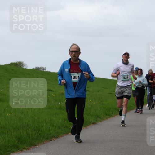 04.05.2025 - 8. Wedeler Halbmarathon Yannick Fuchs http://msf.ph/oto/7820320 04.05.2025 11:27:29 Laufen  meine-sportfotos.de