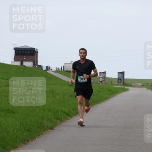 04.05.2025 - 8. Wedeler Halbmarathon Yannick Fuchs http://msf.ph/oto/7820379 04.05.2025 11:08:13 Laufen 585 meine-sportfotos.de