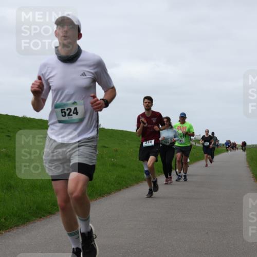 04.05.2025 - 8. Wedeler Halbmarathon Yannick Fuchs http://msf.ph/oto/7820470 04.05.2025 11:27:33 Laufen 524, 374, 389, 191 meine-sportfotos.de