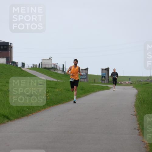 04.05.2025 - 8. Wedeler Halbmarathon Yannick Fuchs http://msf.ph/oto/7820481 04.05.2025 11:08:58 Laufen  meine-sportfotos.de