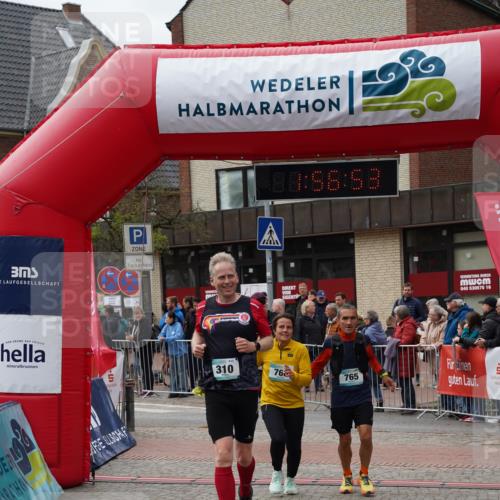 04.05.2025 - 8. Wedeler Halbmarathon Felixshl http://msf.ph/oto/7820504 04.05.2025 11:56:51 Ziel 113, 190, 310, 765, 766 meine-sportfotos.de