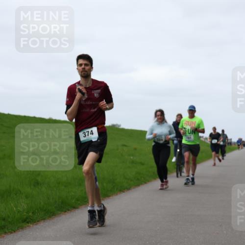 04.05.2025 - 8. Wedeler Halbmarathon Yannick Fuchs http://msf.ph/oto/7820511 04.05.2025 11:27:35 Laufen 374, 191 meine-sportfotos.de