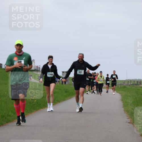 04.05.2025 - 8. Wedeler Halbmarathon Yannick Fuchs http://msf.ph/oto/7820562 04.05.2025 11:50:52 Laufen 321, 1098, 1098, 14 meine-sportfotos.de