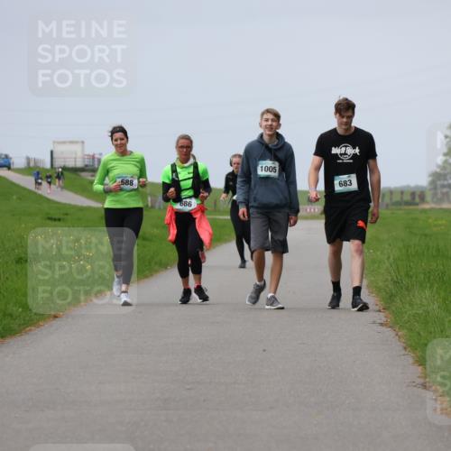 04.05.2025 - 8. Wedeler Halbmarathon Yannick Fuchs http://msf.ph/oto/7820568 04.05.2025 12:04:47 Laufen 688, 686, 1005, 683 meine-sportfotos.de