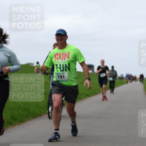 04.05.2025 - 8. Wedeler Halbmarathon Yannick Fuchs http://msf.ph/oto/7820592 04.05.2025 11:27:37 Laufen 389, 191 meine-sportfotos.de